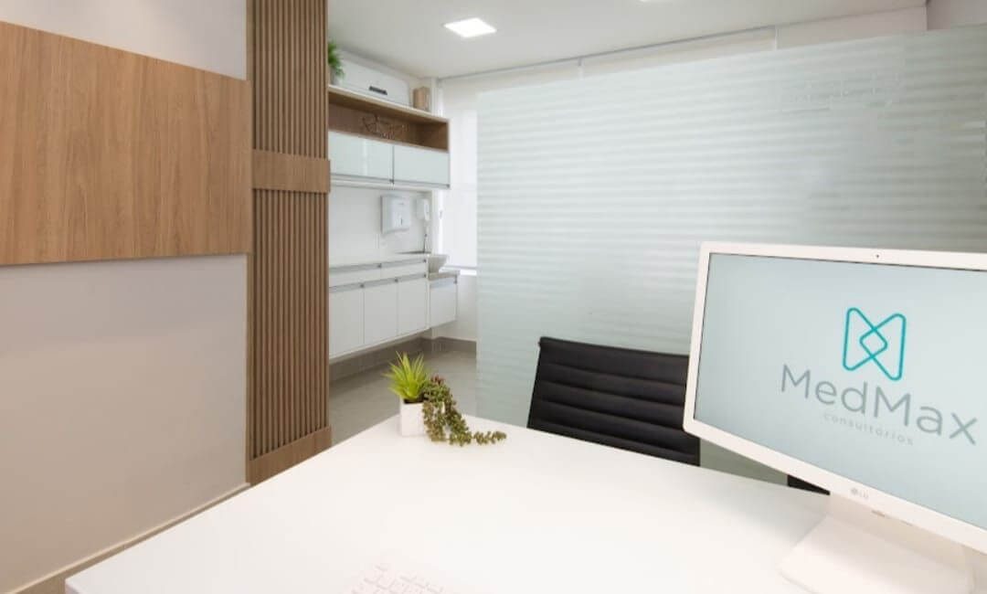 consultorio-clinica-medica-medmax-bh-mg-otorrino-otorrinolaringologia-luciane-michel